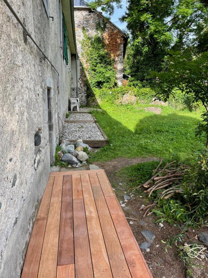 Le Monrepos Avec Jacuzzi Nordique Apartment Bielle Exterior photo